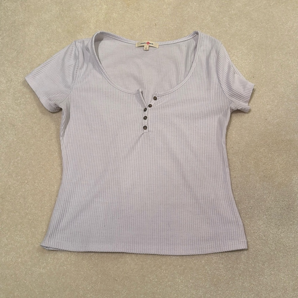 White crop top
